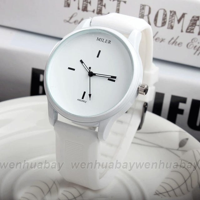 Whiteout Round Face Miler Watch